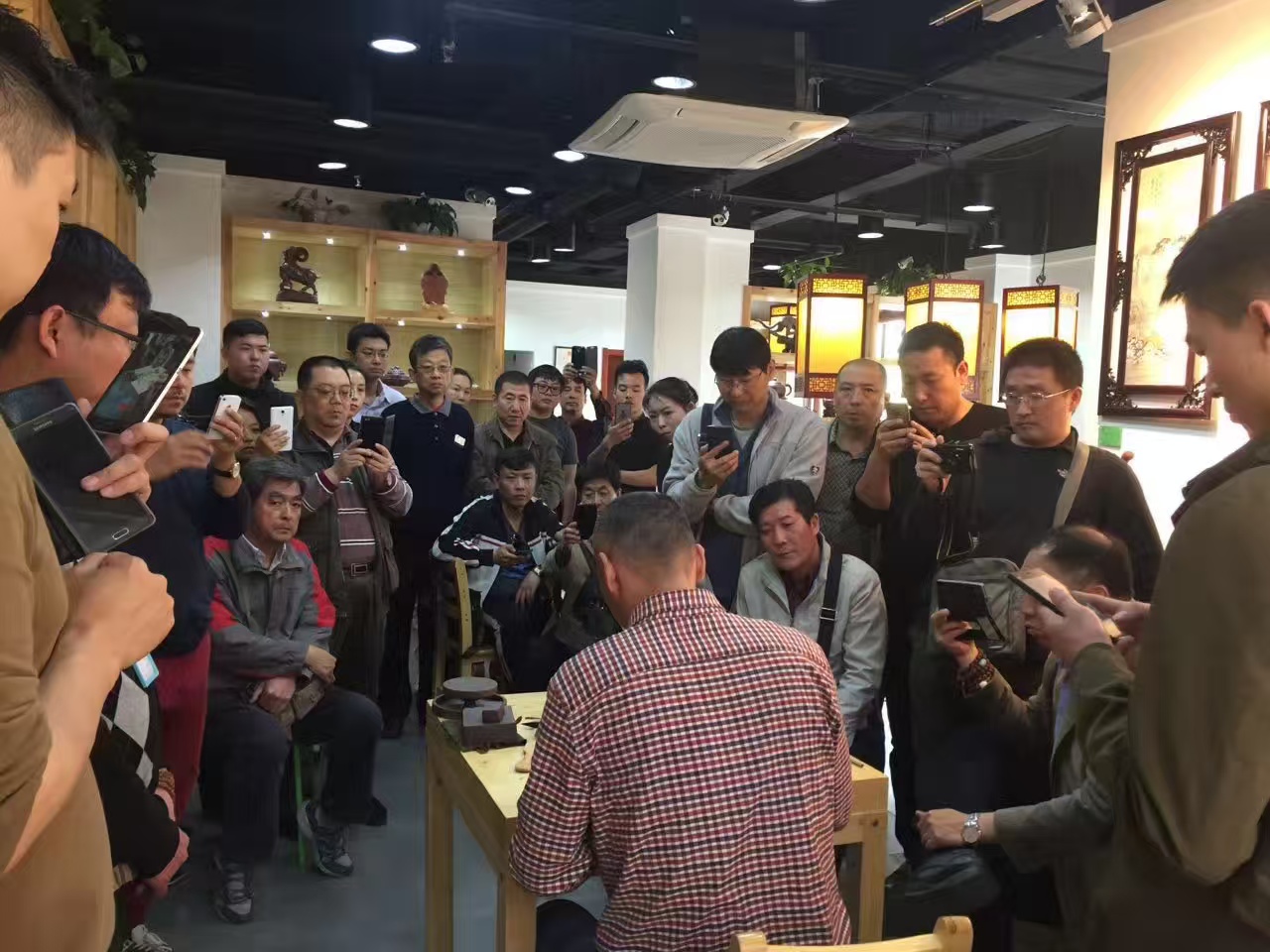 87addcd8-7184-4f47-82f7-03b7ec601b8c.jpg